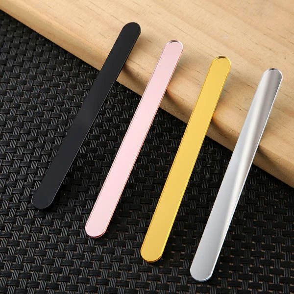 Cakesicles